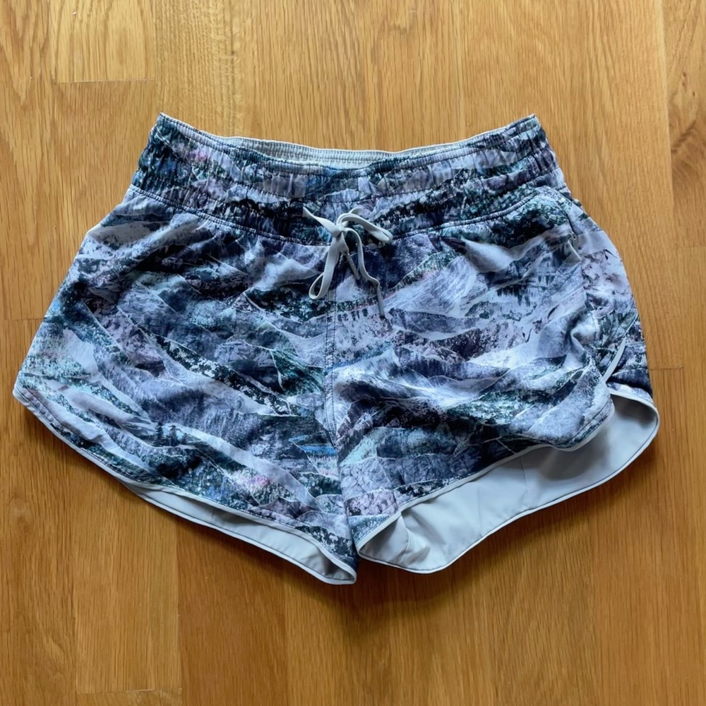 Lululemon Choose A Side Short 3”